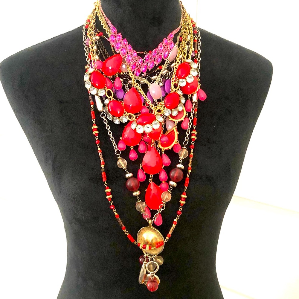 10 Necklaces Pink/Red tones (10 pieces)